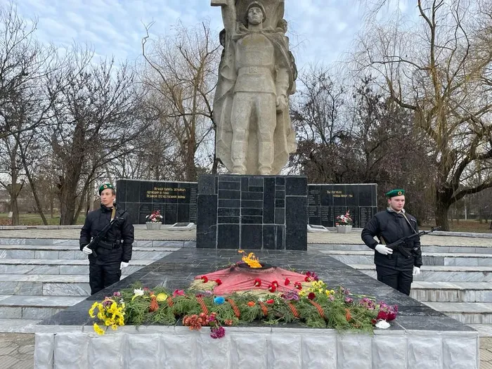 возлож2